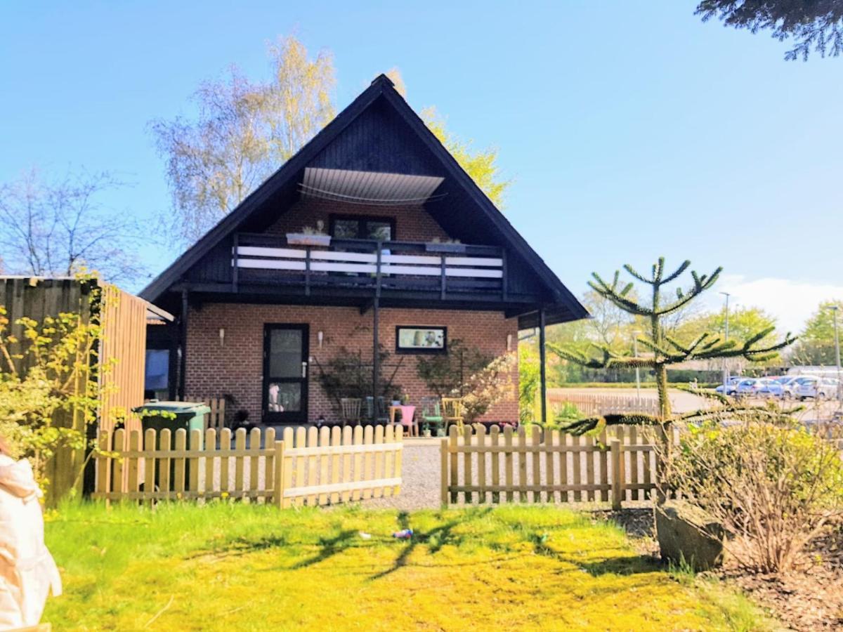 5 Minute Walk To Lego - 2 Bedrooms Loft Floor With Balcony Billund Exterior foto